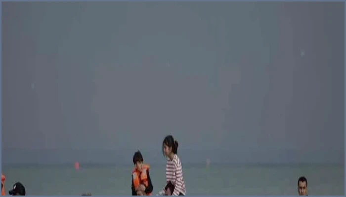 ইংলিশ চ্যানেলে প্রাণ হারালেন চার অভিবাসী
