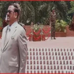 জাতীয় স্মৃতিসৌধে শ্রদ্ধা জানালেন ভারপ্রাপ্ত রাষ্ট্রপতি হাফিজউদ্দিন আহমেদ