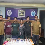 লক্ষ্মীপুরে ডাকাতির প্রস্তুতিকালে অস্ত্রসহ চারজন আটক