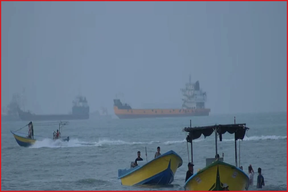 হরমুজ প্রণালির ব্যবস্থাপনা নিয়ে ইরানকে ওমানের নতুন প্রস্তাব