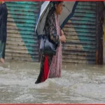 অতি বৃষ্টিতে ফের তলিয়ে চট্টগ্রাম, চরম দুর্ভোগে নগরবাসী