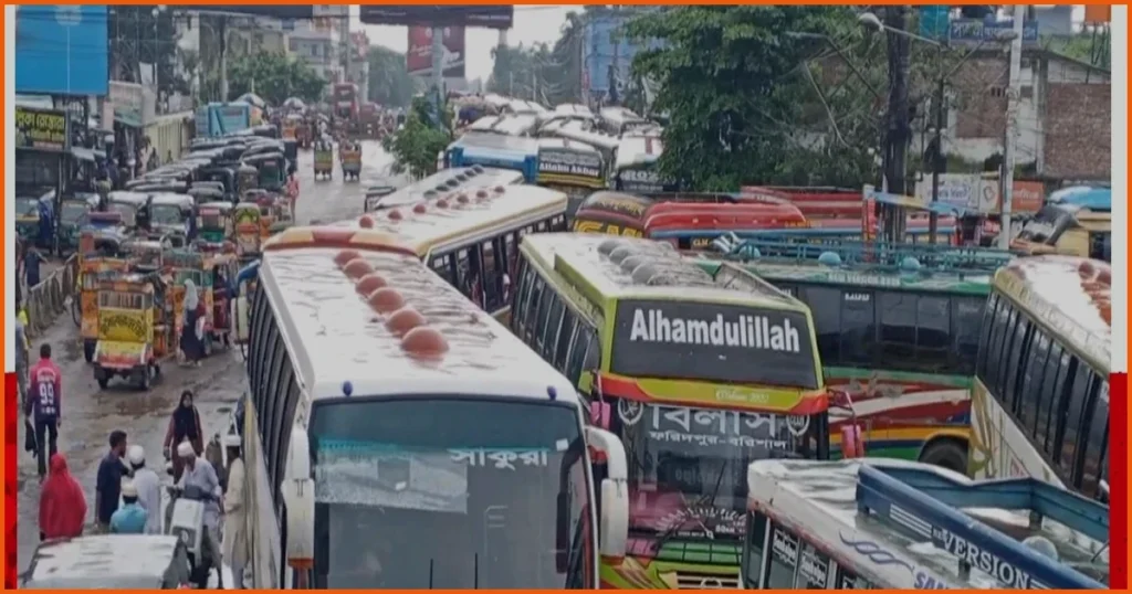 আড়াই ঘণ্টা পর স্বাভাবিক হলো বরিশালের সব রুটের বাস চলাচল
