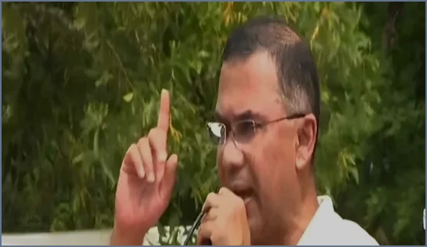 উপকূলে কারখানা স্থাপনের মাধ্যমে বেকার সমস্যা সমাধানের আশ্বাস প্রধানমন্ত্রীর