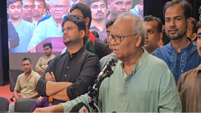 এনসিপি’র জোট নিয়ে সমালোচনায় মুখর বিএনপি নেতা রুহুল কবির রিজভী