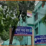 খুলনায় ছেলেধরা সন্দেহে পিটিয়ে যুবককে হত্যার ঘটনায় আটক ২