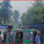 গ্যাস সংকটে ফুলবাড়ীয়ায় বাড়তি ভাড়া আদায়, চরম ভোগান্তি
