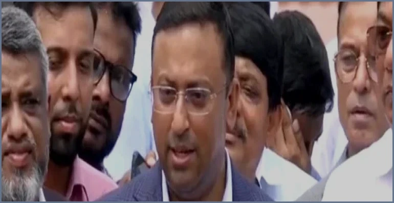 জাতীয় স্বার্থে উপযুক্ত সময়ে ভারত সফর করবেন হুমায়ুন কবির