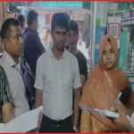 ঝিনাইদহে নিষিদ্ধ পলিথিনবিরোধী অভিযানে জরিমানা ও ব্যাগ জব্দ