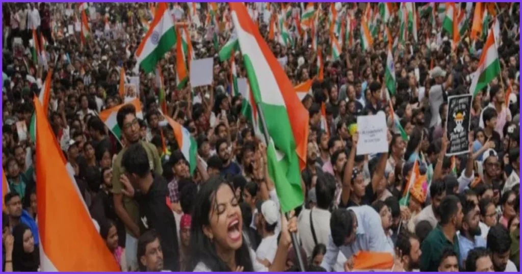 তরুণদের ‘তেলাপোকা’ আন্দোলনে রাজনৈতিক চাপের মুখে মোদি ও বিজেপি