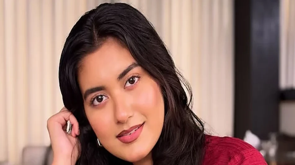 নতুন ওয়েব সিনেমা ‘মিশন ডিডিএলজে’-তে চুক্তিবদ্ধ হলেন লাবণ্য চৌধুরী