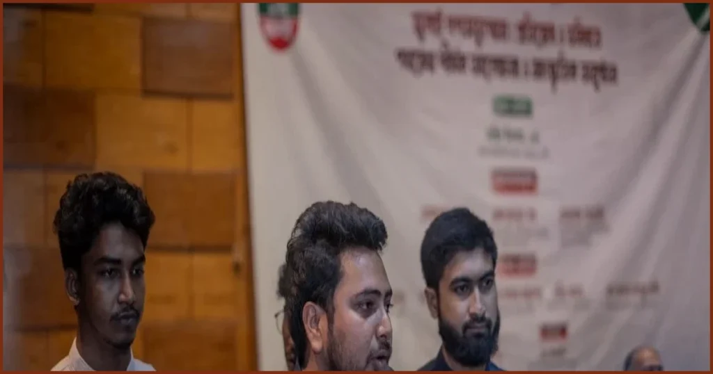 নৌপথ ও বন্দর শক্তিশালী হলে সার্বভৌমত্ব সুদৃঢ় হবে: নাহিদ ইসলাম