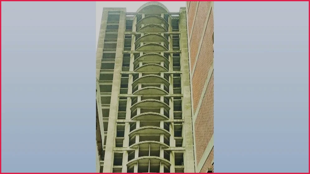 পুরান ঢাকায় অবৈধ ২০ তলা ভবন বৈধ করার তোড়জোড়