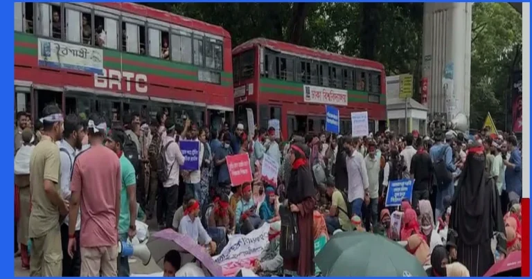 প্রাথমিকে শিক্ষক নিয়োগ: দ্রুত যোগদানের দাবিতে শাহবাগে অবস্থান কর্মসূচি