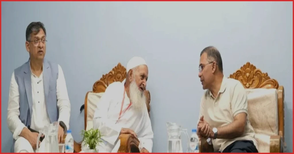 ফটিকছড়িতে হেফাজত আমিরের সঙ্গে প্রধানমন্ত্রীর সৌজন্য সাক্ষাৎ ও মতবিনিময়