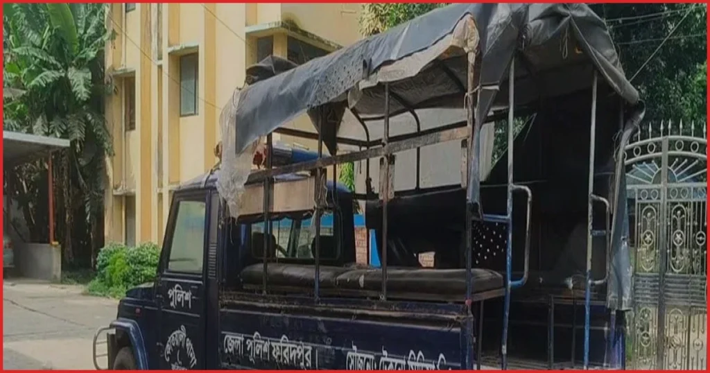 ফরিদপুরে মাদক নিয়ে দুই পক্ষের সংঘর্ষ, পুলিশের গাড়িতে হামলা