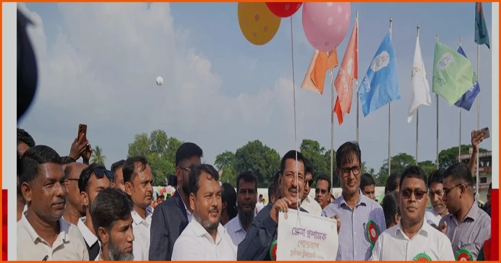 রাজশাহীতে বর্ণাঢ্য আয়োজনে জেলা প্রশাসক গোল্ডকাপ ফুটবল টুর্নামেন্ট শুরু
