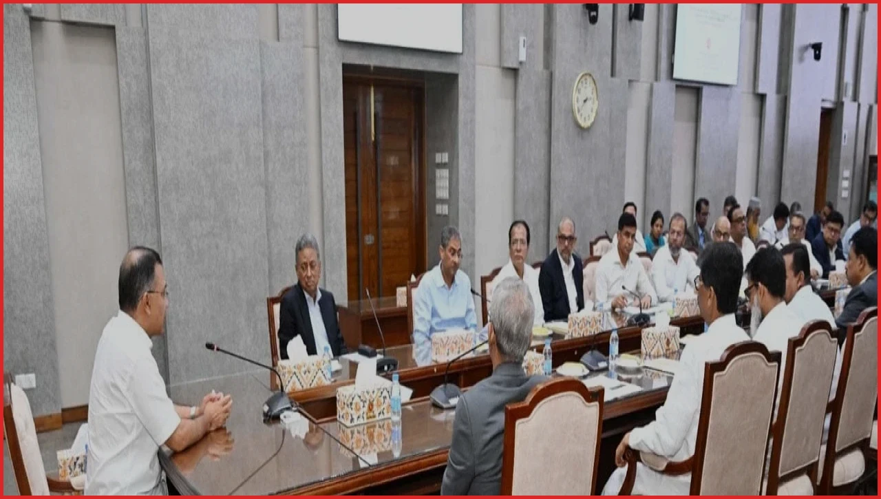 সড়ক ও বাঁধের ভাঙন রোধে বিন্না ঘাস ব্যবহারের উদ্যোগ