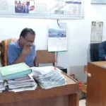 সরকারি ছুটি অমান্য করে পিরোজপুরে ন্যাশনাল লাইফের দাপ্তরিক কার্যক্রম