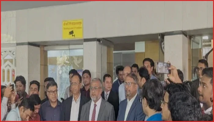 স্বাধীনভাবে কাজ করবে দুদক, জানালেন নতুন চেয়ারম্যান