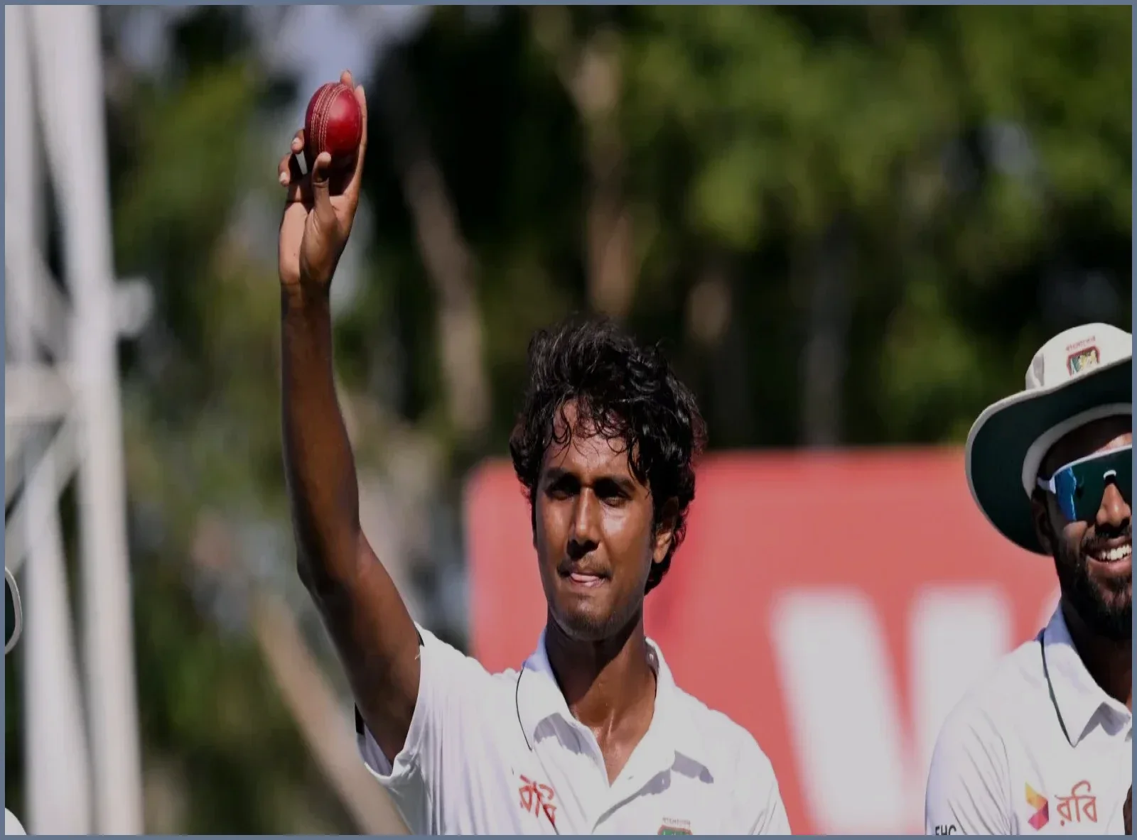 হাসান মাহমুদের বোলিংয়ে ম্যাকগ্রার ছায়া দেখছেন ডেমিয়েন ফ্লেমিং