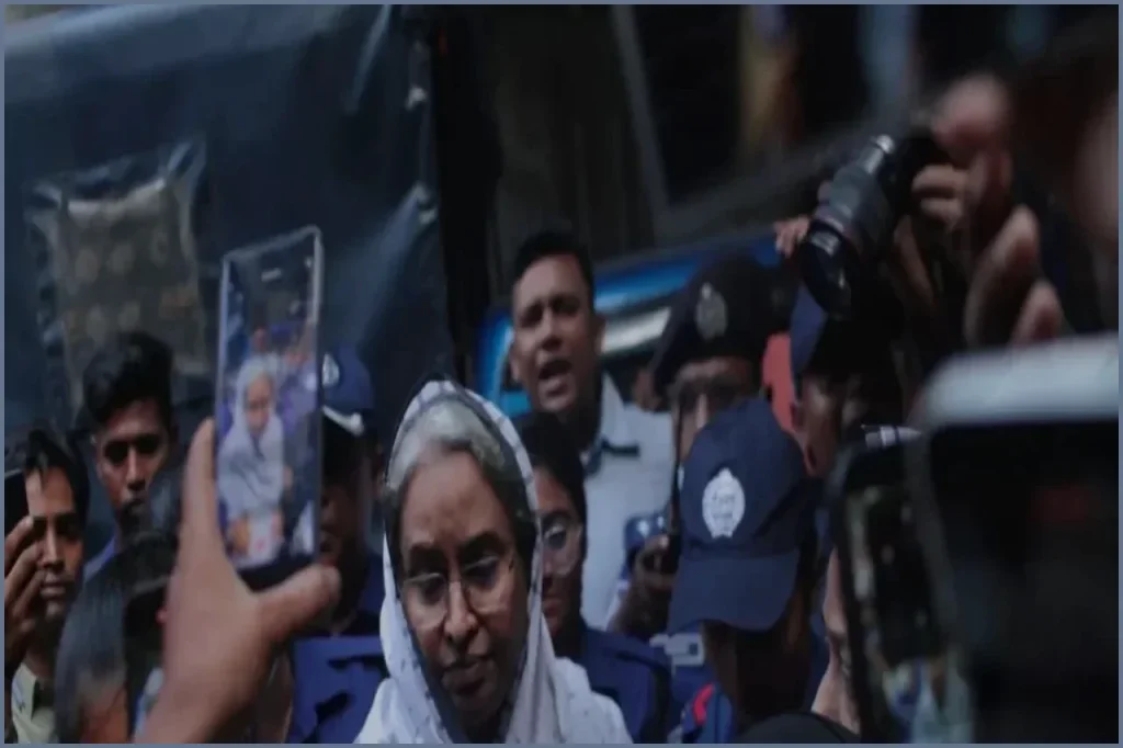 ১২ ঘণ্টার প্যারোলে মুক্ত হয়ে স্বামীকে শেষ বিদায় জানালেন দীপু মনি