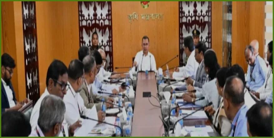 আমদানি কমিয়ে দেশীয় কৃষিপণ্যের উৎপাদন বাড়াতে হবে : প্রধানমন্ত্রী