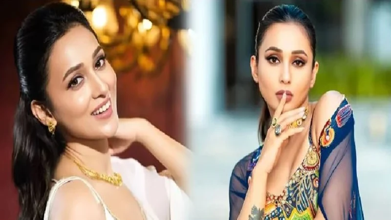 ডিসেম্বরে বিয়ের পিঁড়িতে বসছেন টালিউড তারকা মিমি চক্রবর্তী