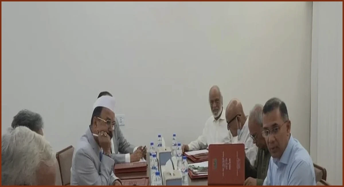 ডেঙ্গু মোকাবিলায় দেশজুড়ে সচেতনতামূলক কর্মসূচি নেবে বিএনপি