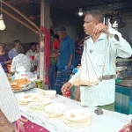 বরমী বাজারের শত বছরের ঐতিহ্যবাহী তুন্দুল রুটির স্বাদ