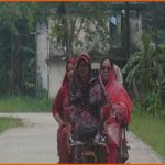 বরিশালে নারী রিকশাচালকের রিকশায় চড়লেন বিসিসি প্রশাসক ও ইউএনও