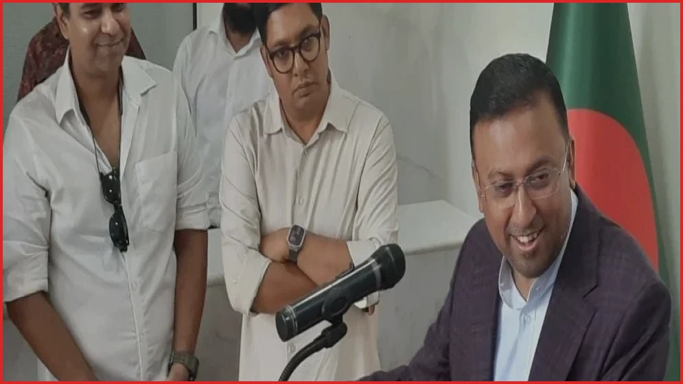 সায়মা ওয়াজেদ পুতুলের যোগ্যতা ও নিয়োগ নিয়ে প্রশ্ন পররাষ্ট্র উপদেষ্টার